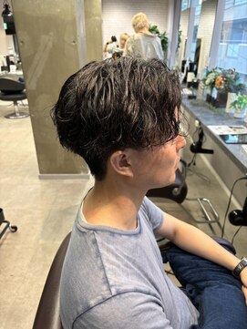 ミューバイケンジ(miu by KENJE) miu&宇都宮良太　メンズお洒落パーマ