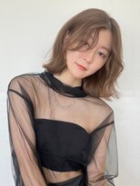 大人可愛い大人美人ふんわりカール小顔カットくびれレイヤー
