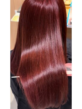 ファムバイアヴァンス(Femme by AVANCE.) 【@篠澤】髪質改善×レッドカラーは最強