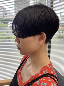 ニル 柏の葉(Nil) 刈り上げショート