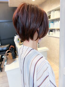 キャアリー(Caary) 福山市美容師求人スタッフ募集中ショートヘア小顔補正立体カット