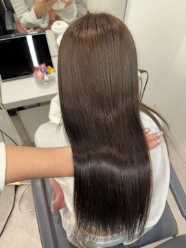 ユーフォリア 渋谷グランデ(Euphoria SHIBUYA GRANDE) オリーブベージュ オリーブグレージュ 縮毛矯正