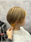 『ショート×インナーカラー』