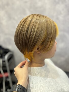 ピント 柏の葉キャンパス(Pint) 『ショート×インナーカラー』