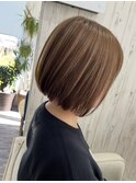 前下がり大人ボブ