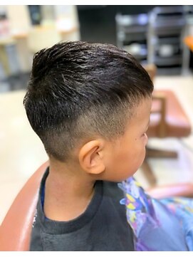 レイエレガンス(Rei Elegance) 兄弟でお揃い、スッキリアシメスタイル