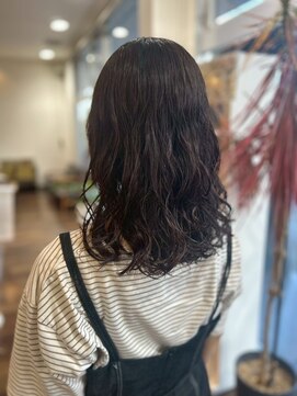 ヘアーワークス ボナ ウニクス店(HAIR WORKS bona) 自然な艶と動きが魅力◎ナチュラルウェーブ/ダークブラウン