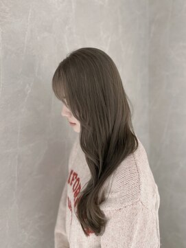 コモダ 神戸三宮(comoda) 冬の大人かわいいミルクティーグレージュ