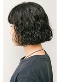 原宿ショートボブパーマスパイラルパーマ黒髪ウェーブ20代30代