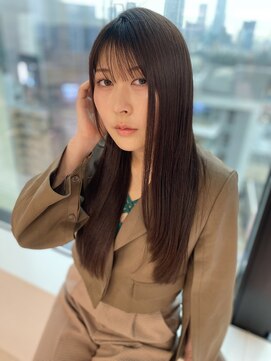 綺麗にまとまる大人の艶髪（資生堂）