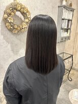 ディーヴァヘアーエズ(DIVA hair Eze) 暗髪◎地毛風縮毛矯正ミディアムストレートヘア