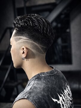 ジ オブスキュア(THE OBSCURE) フェード