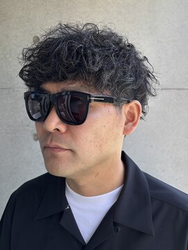 ウエストサイドカットクラブ(West Side Cut Club) ラフ質感ツイストカーリー