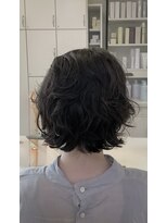 エミュ 中央駅店(eMu)&nbsp;外ハネショートボブミックスパーマ