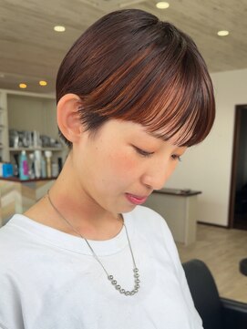 エレエレ('ele'ele) ショートカット　インナーカラー