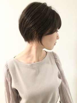 グランドライン(GRAND LINE) 《GRANDLINE松本》丸みショートカット　透明感ベージュ