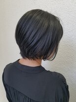 シエスタ バイ アンブルリュクス(siesta by amble luxe)&nbsp;ブルーブラック前下りボブ