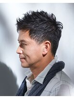 タヤ シァル鶴見店(TAYA)&nbsp;黒髪アップバング刈り上げショート