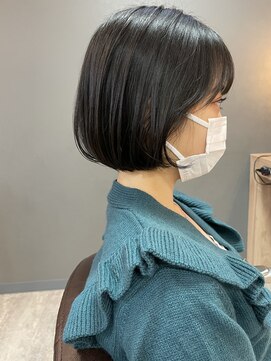 キュオンシア(CUEON. ciea) コンパクトボブ