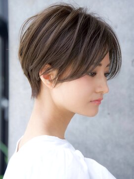 エインアンリー 表参道(AIN.ANLY.) 前髪なし大人ショート20代30代40代【AIN.表参道】川原大地