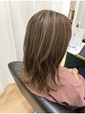 ハイライト×ベージュカラー