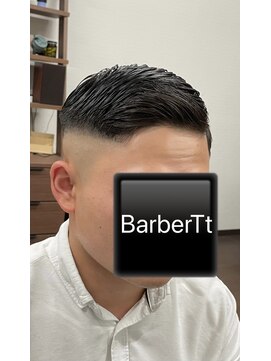バーバーティー(Barber Tt) バーバーカット『クラシックスキンフェードスタイル』