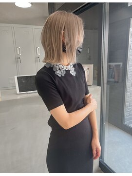 モノトーン(MONOTONE) ミルクティーグレージュ