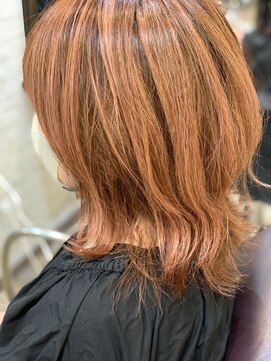 ハジー(Hajy) ウルフスタイル×フルハイライト×ピンクベージュ