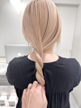 ミリ(MiLi) ginger blonde