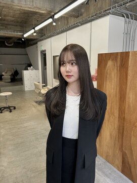 シアー(siar) オリーブベージュ