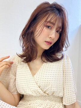 クラン 岡本(Chlan) ミディアムレイヤーカット×ウェットヘア