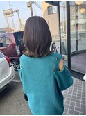 アッシュグレージュ