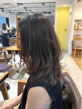 マスカリ(muscali) 顔周りレイヤー似合わせカット/フェミニンロング/表参道