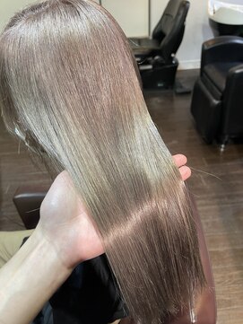 テテ(TETE) グレージュ/くすみミルクティー