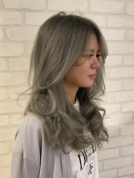 ユーカナヤマ(u Kanayama) ブリーチ複雑履歴を修正して、バレイヤージュに?