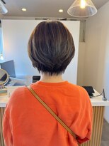 ミルヘアデザイン(mil hair design)&nbsp;ショートヘアー　ブラウンカラー　前髪カット　顔まわり　韓国風