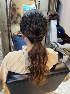 ヘアーラボ ハチ(HAIR LABO HACHI) 演奏会ローポニーアレンジ