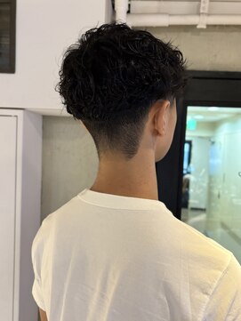 マジコ メンズカット 原宿店(magico) メンズパーマ/スパイラルパーマ/メンズカット/原宿