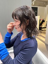 アム(amu)&nbsp;ウルフパーマ/レイヤーパーマ/ミディアムパーマ/くびれパーマ