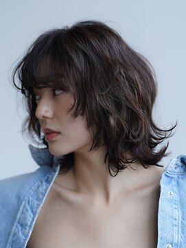 ワン 川崎(ONE) オリーブベージュ/ウェットヘア /レイヤーカット/川崎