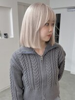 リヴ オオサカ(LIV OSAKA)&nbsp;ホワイトベージュ/ケアブリーチ/トリプルカラー【梅田】