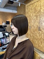 アーチ バイ ループ(arch by LOOP) ぱっつんボブ ベージュカラー 0904