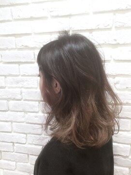 アジールヘア 所沢プロペ通り店(agir hair) 耳かけグラデーションカラー【所沢】