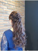 ハーフアップヘアアレンジ