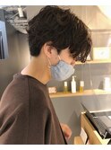 《長谷川》ソフトスパイラルパーマセンターパートソフト刈り上げ