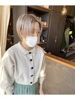 ベランダ(veranda)&nbsp;ペールシルバー・ハンサムショート