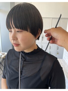 アンバー(AMBER) マッシュショート