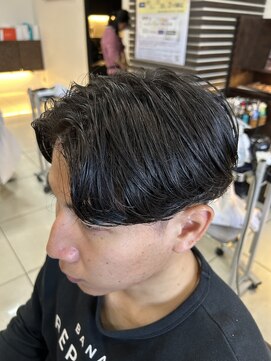 フォルテ 草薙店 ニュアンスパーマ センターパート