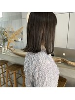 ミント(mint)&nbsp;赤味抑えて透明感！オリーブグレージュ！