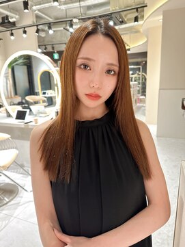 ロール 博多(Role) レイヤーカット小顔に見せるヘア/韓国ヘア/髪質改善/福岡/博多